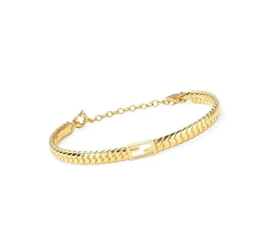 F BAGUETTE LINK CHAIN GOLD BRACELET