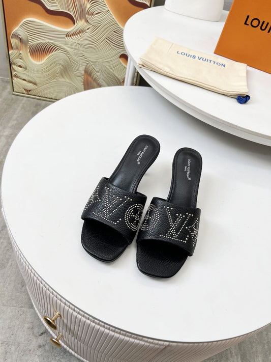 HIGH MULE IN BLACK LAMBSKIN WITH RHINSTONES 55 MM