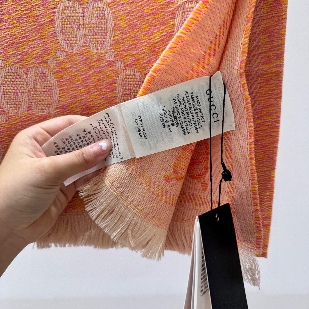 SCARF 195 CM IN MELON ORANGE WOOL 399810