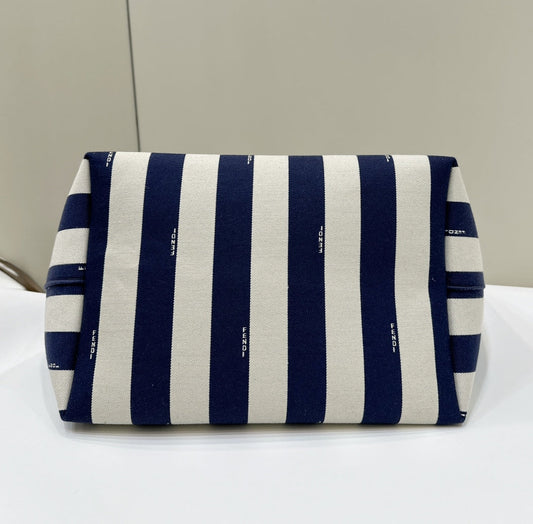 LARGE ROLL 33 IN MIDNIGHT BLUE MIX WHITE JACQUARD FABRIC