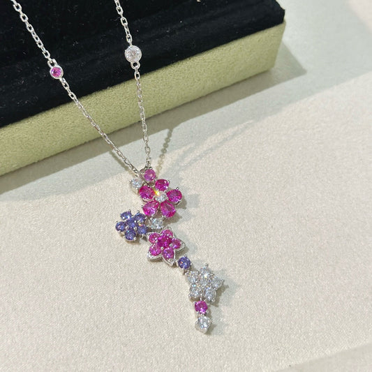 VCA Necklace