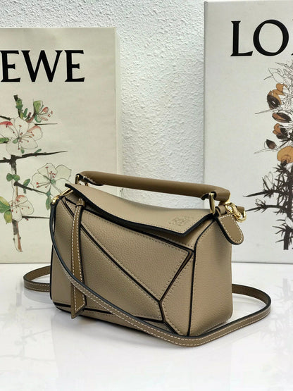 LOE MINI 18 PUZZLE BAG IN DARK KHAKI GREEN CALFSKIN
