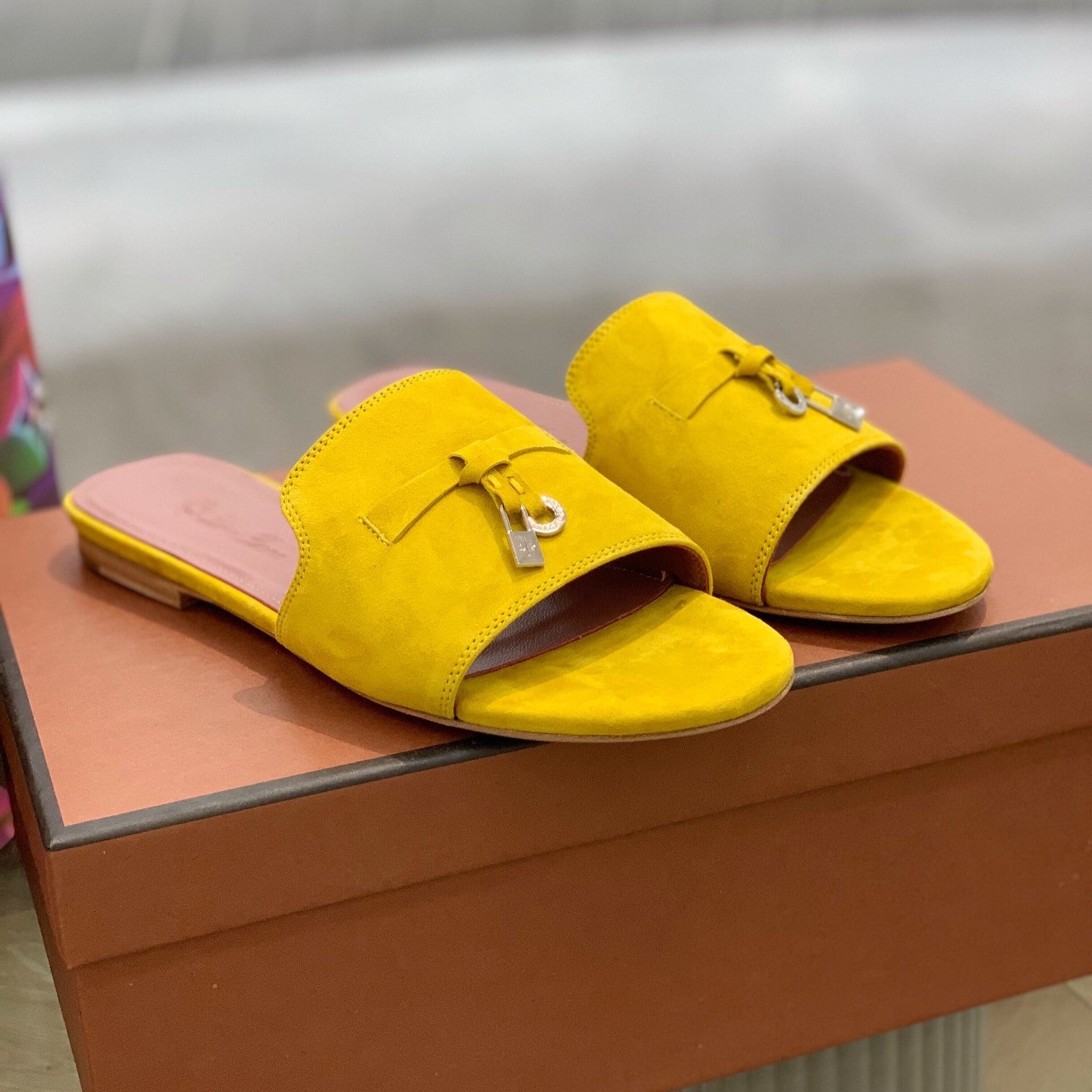 Summer Charms Sandals in Yellow Suede Pink Lambskin