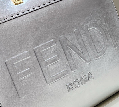 SHINE LARGE 35 TOTE IN SILVER CALFSKIN