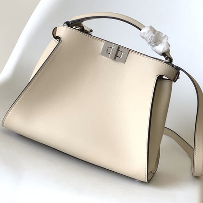 Peekaboo ISeeU Small 27cm Bag ivory lambskin gold hardware
