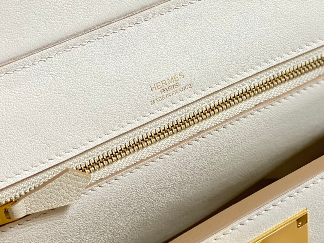 MINI 24/24 21CM IN OFF WHITE EVERCOLOR CALFSKIN GOLD KELLY BUCKLE