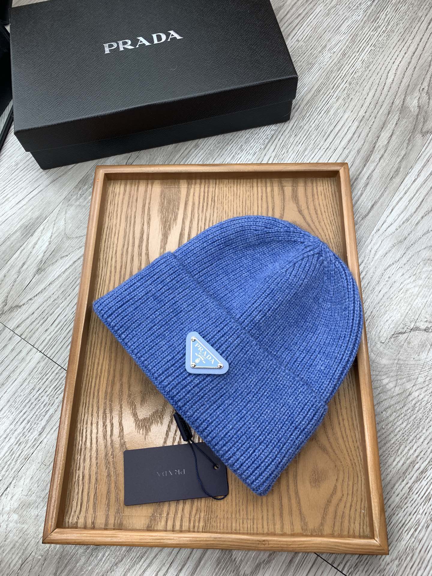 BEANIIE HAT IN SAPPHIRE BLUE WOOL 335031
