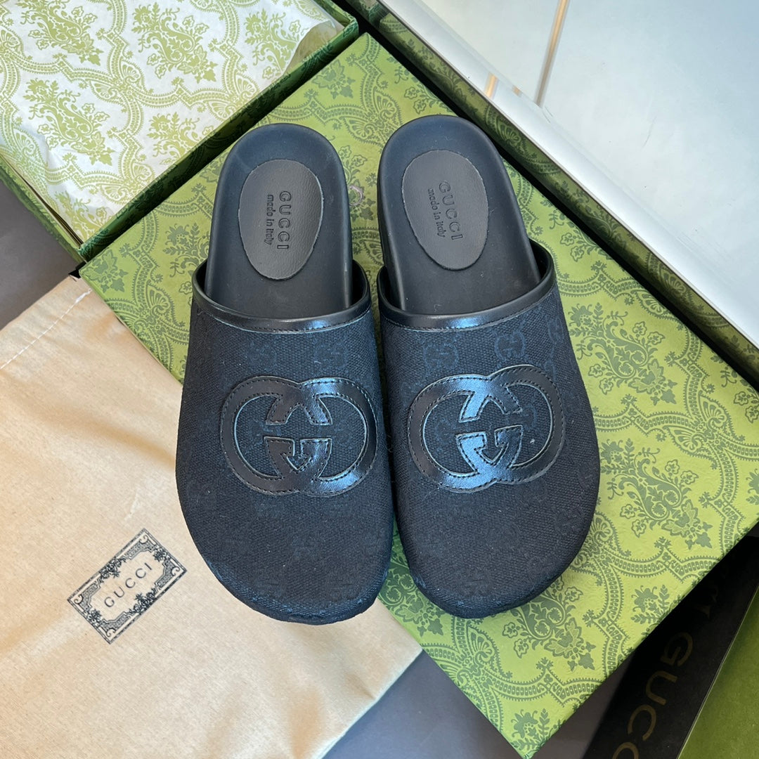 INTERLOCKING G MULE IN BLACK MONOGRAM CANVAS AND LEATHER