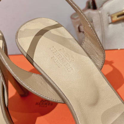 HOLY 105 SANDAL IN BISQUE BEIGE GRAINED CALFSKIN