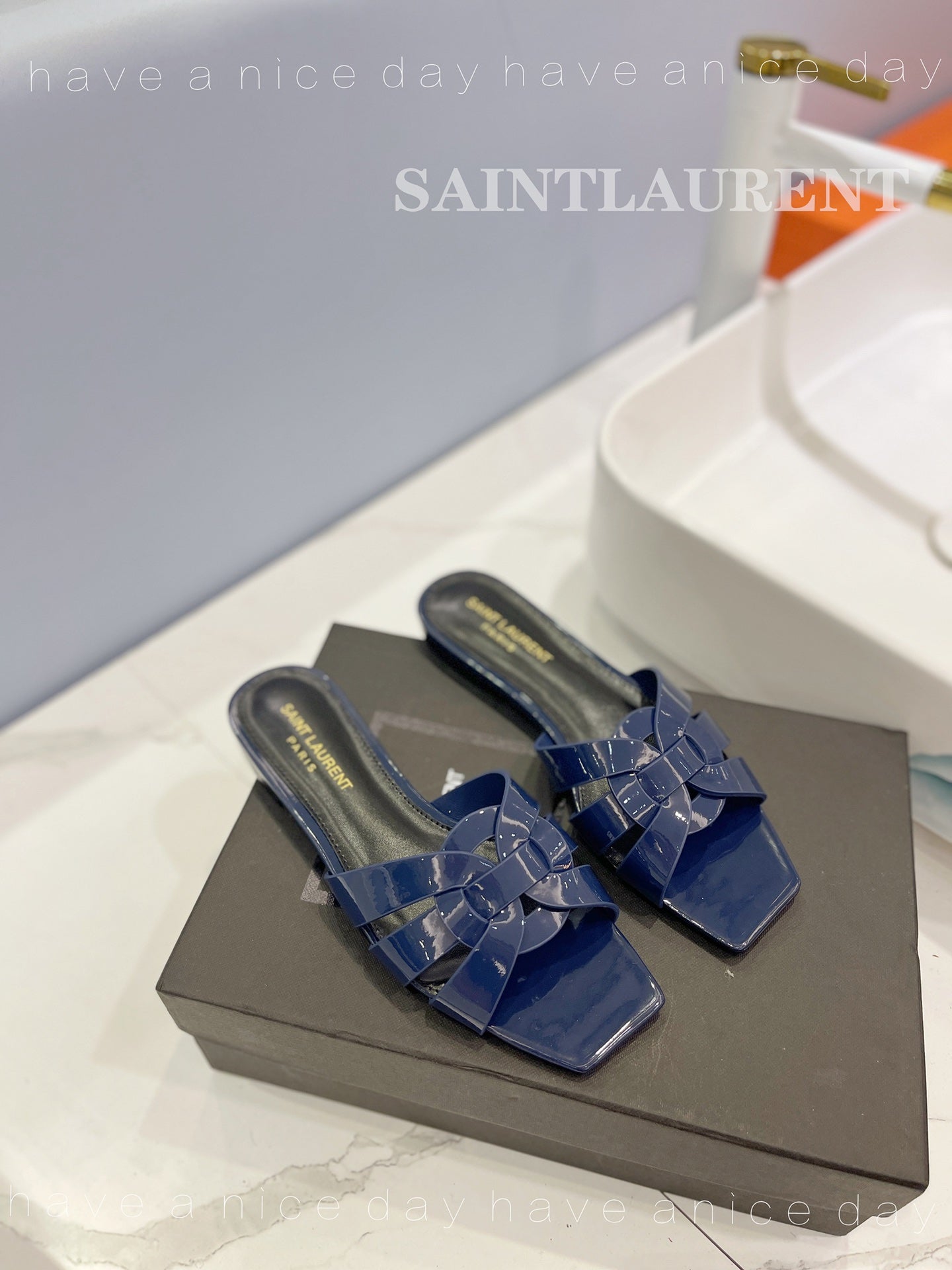 SL TRIBUTE SLIPPERS GLOSSY NAVY CALFSKIN