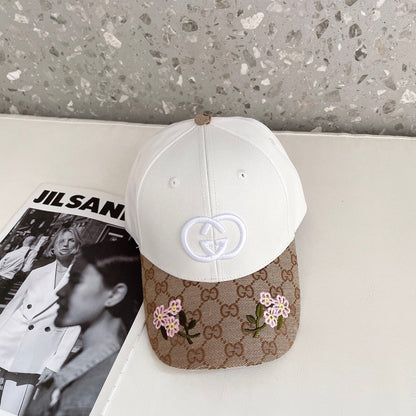 BAKER BOY CAP IN WHITE MIX CAMEL BROWN MONOGRAM JACQUARD FABRIC 136303