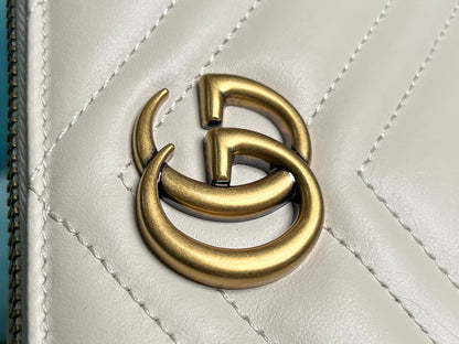 GG MARMONT MINI 22 HANDBAG IN WHITE CALFSKIN