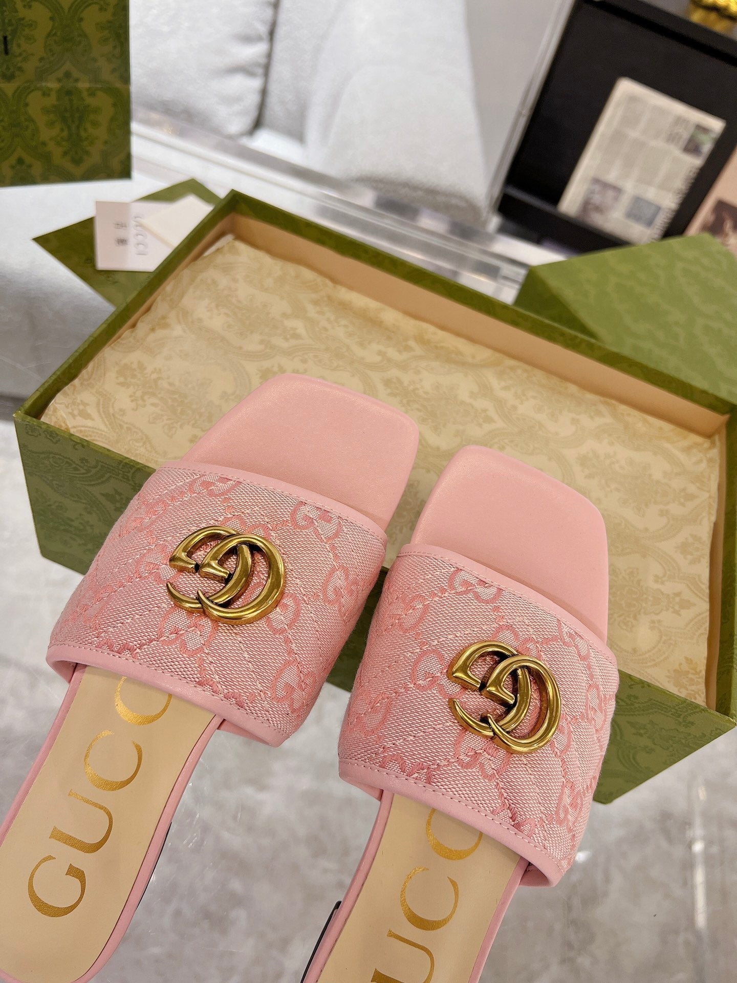 GG EXCLUSIVE SLIDE SANDAL LIGHT PINK FABRIC