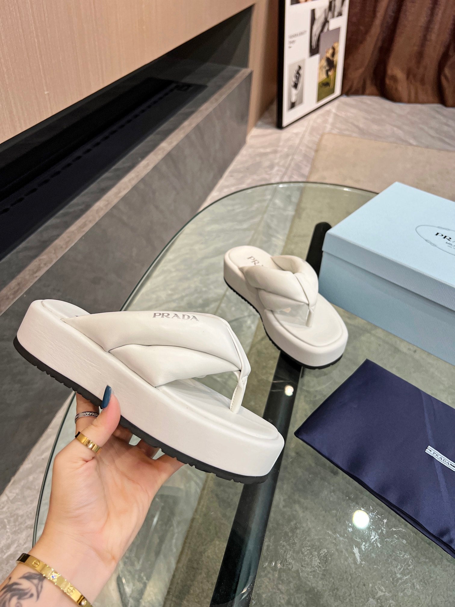 PRA THONG FLATFORM SANDALS WHITE LAMBSKIN