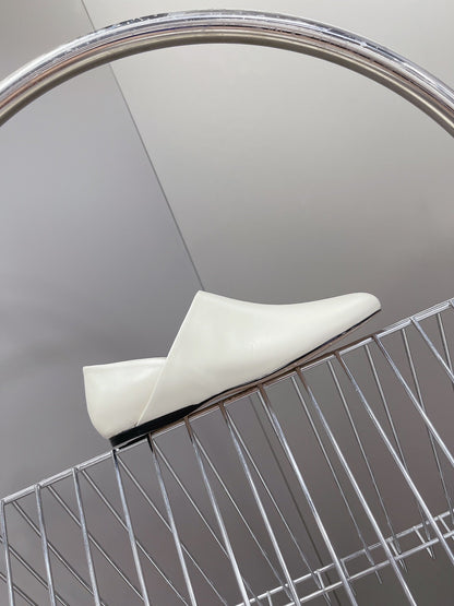 LW TOY SLIPPER WHITE CALFSKIN