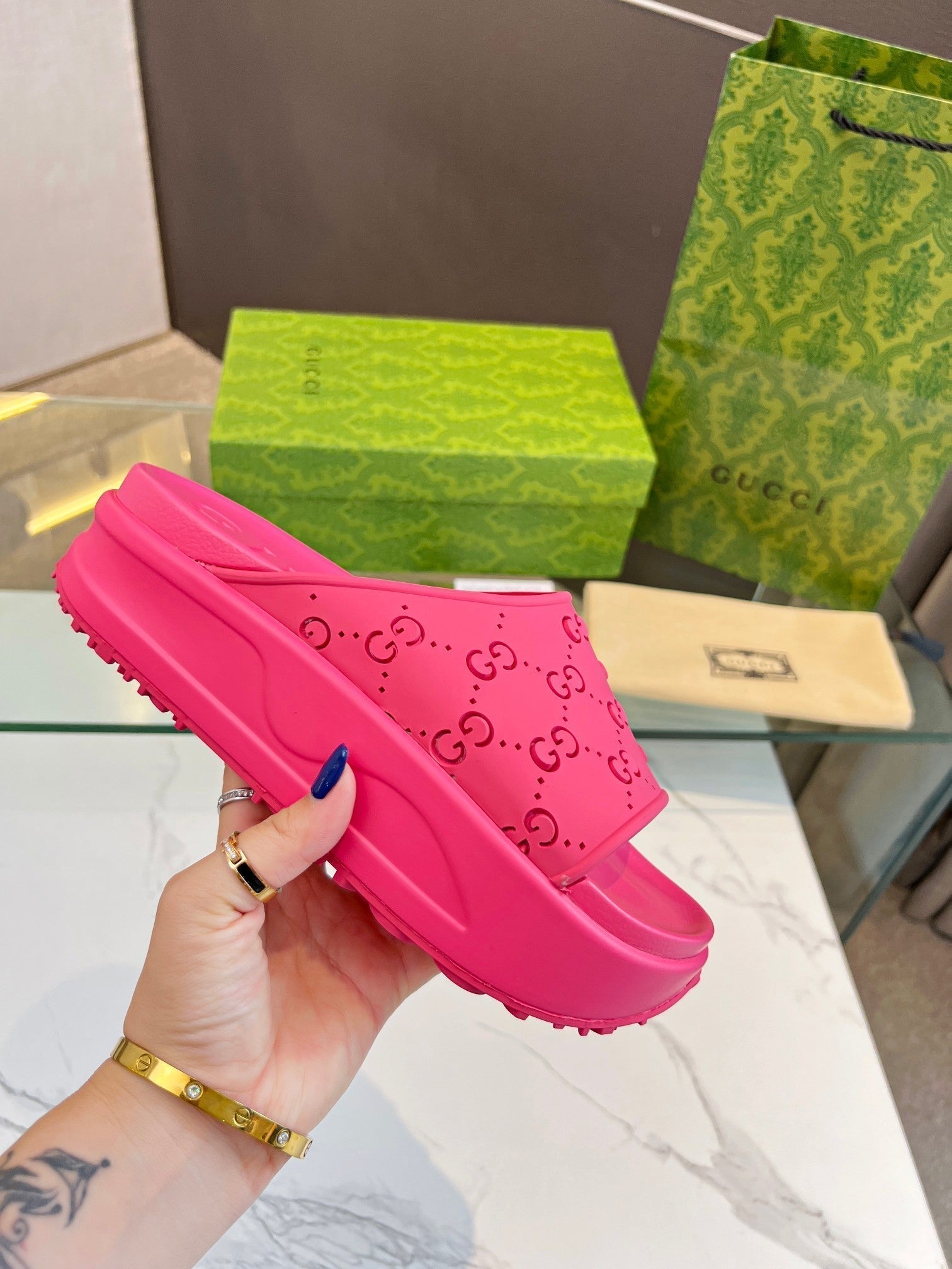 PLATFORM SANDALS IN BRIGHT PINK MONOGRAM IMPORTED TPU