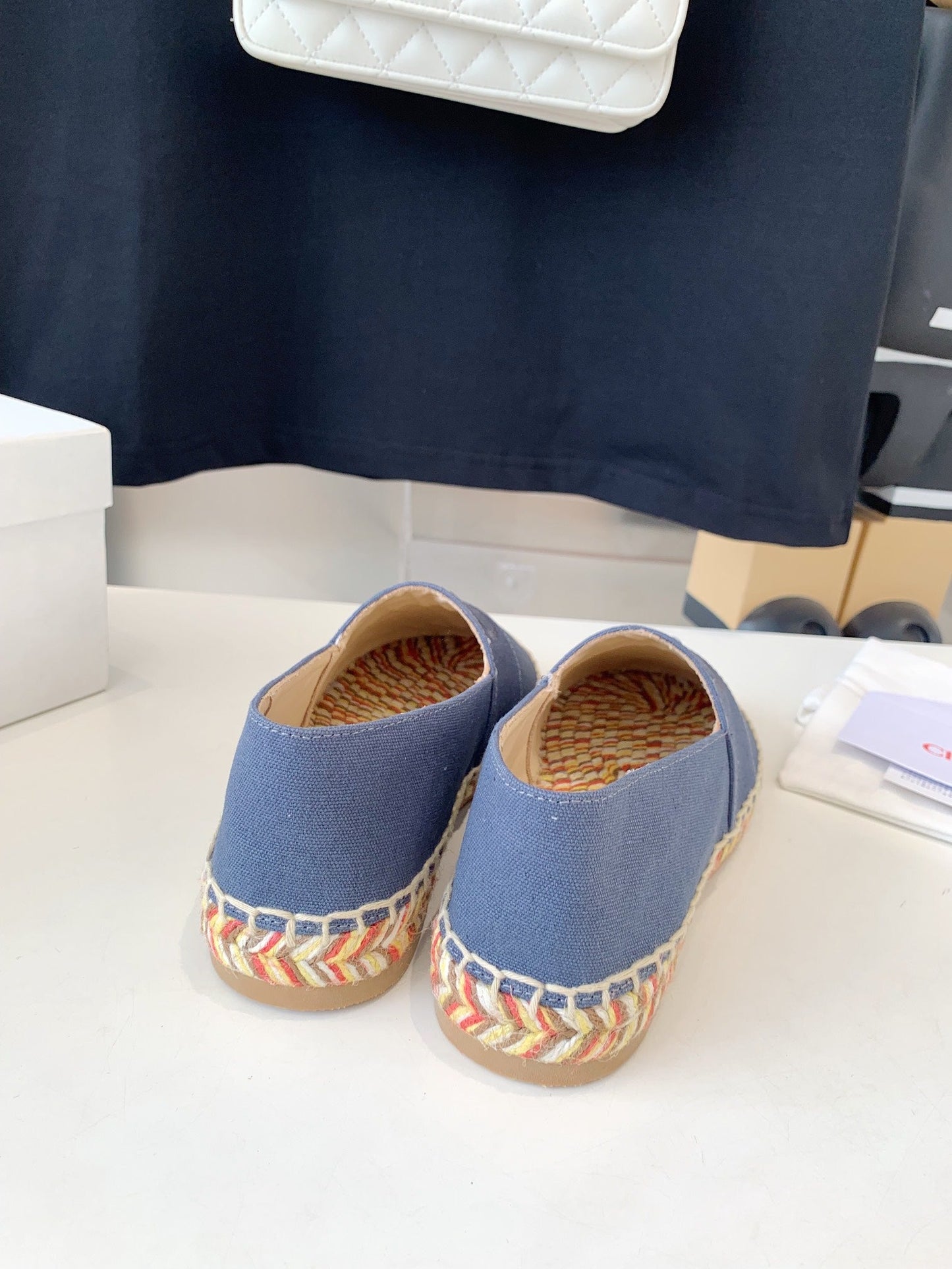 LOAFER SHOES IN PIGEON BLUE DENIM AND WOVEN RAFFIA