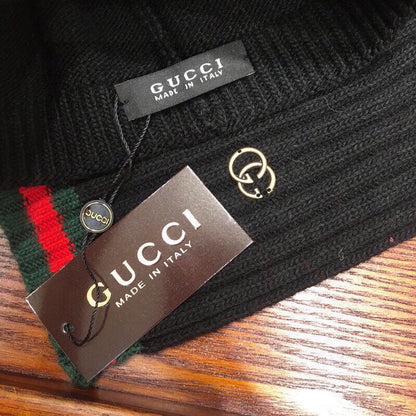 SET SCARF AND HAT IN BLACK WOOL AND CASHMERE 945027