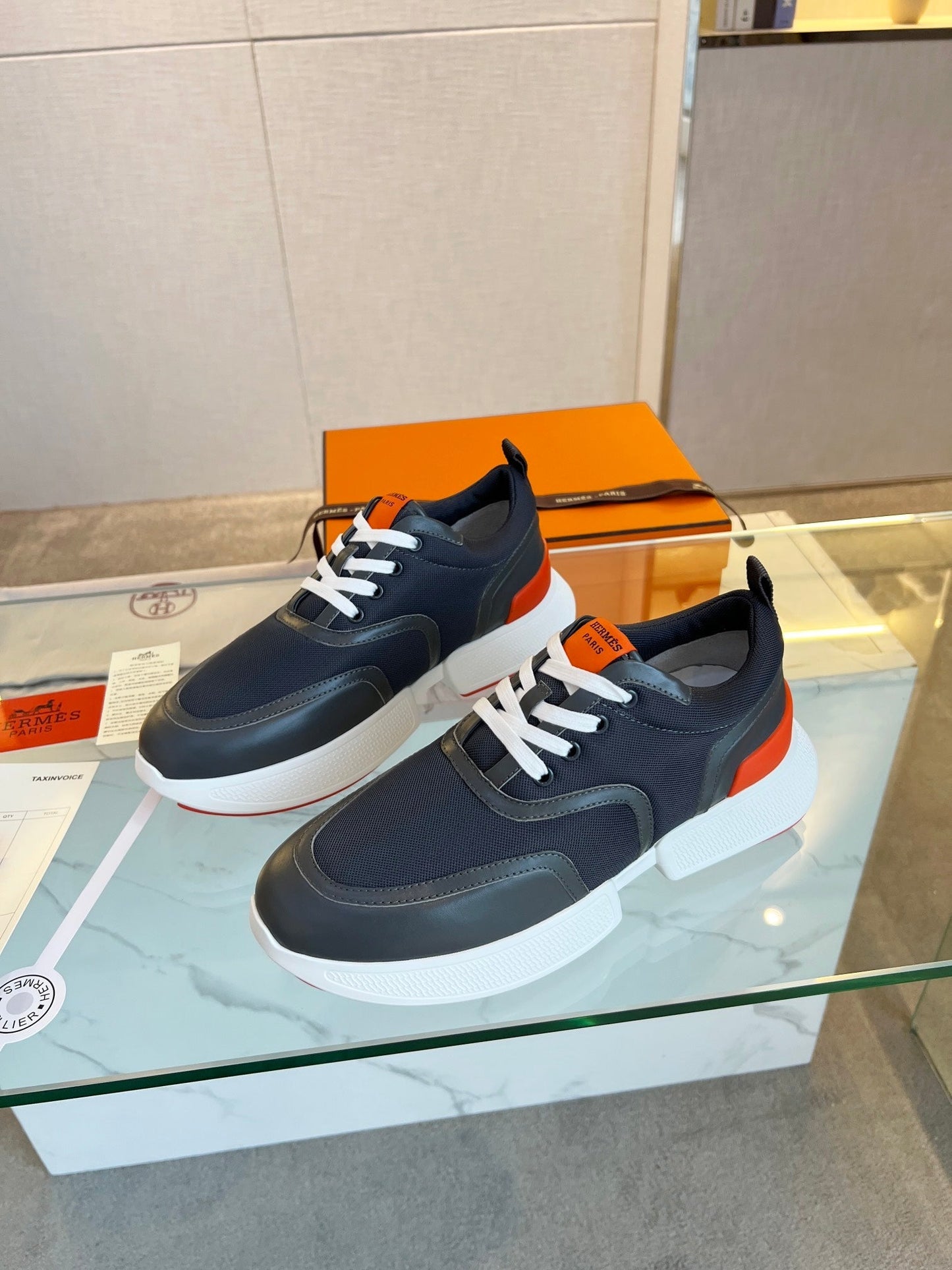 GIGA SNEAKER BLACK CALFSKIN BLACK SOLE