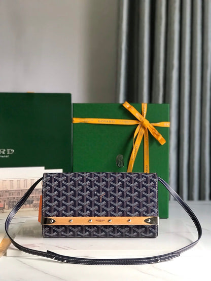 MONTE-CARLO PM CLUTCH 25 IN NAVY BLUE GOYARDINE CANVAS