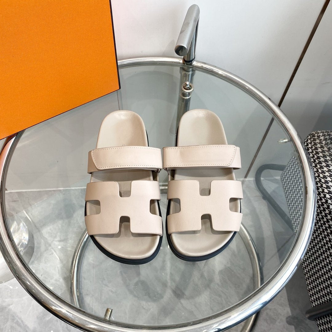 Chypre Sandal Beige Mastic Calfskin Leather