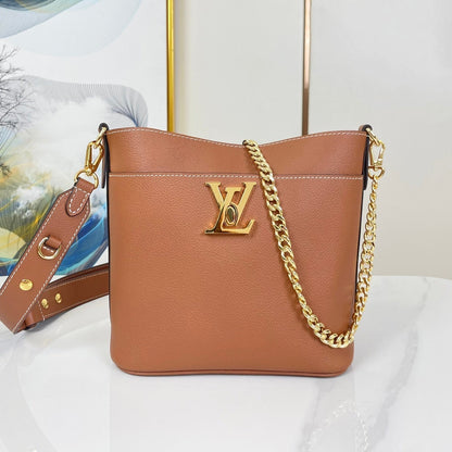 LOCK AND WALK 20 IN COGNAC GRAINED CALFSKIN GOLD HARDWARE