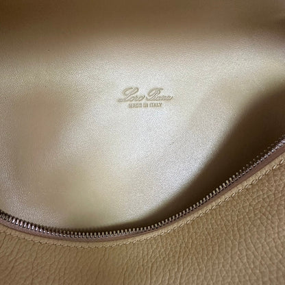EXTRA POCKET BACKPACK L23.5 IN LIGHT YELLOW CALFSKIN WITH SILVER HARDWARE