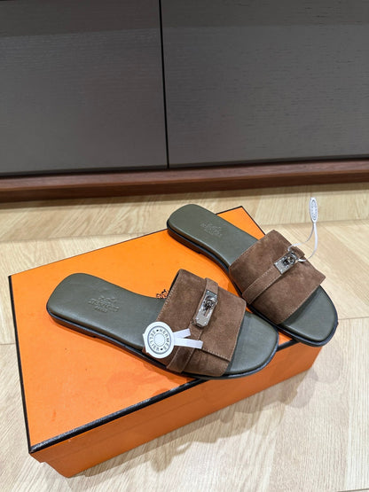 GABRIEL SANDAL LIGHT BROWN SUEDE
