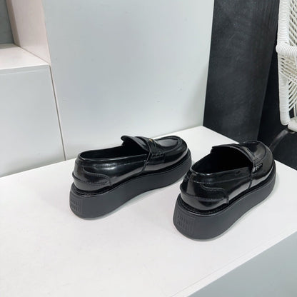 Thick-Soled Loafers Shoes Black Cowhide