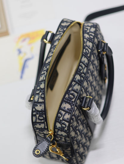 MEDIUM 31 D-VIBE BOWLING BAG IN BLUE MONOGRAM OBLIQUE JACQUARD