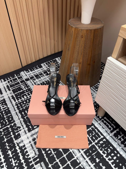 STRAP HIGH HEEL SANDALS IN BLACK SHINY LAMBSKIN