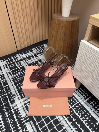 STRAP HIGH HEEL SANDALS IN WINE RED SHINY LAMBSKIN