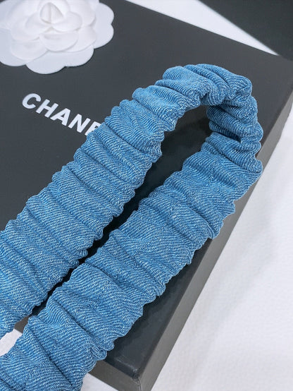 ELASTIC BELT 30MM IN BLUE DENIM WITH SQUARE BUCKLE EMBOSSED LOGO