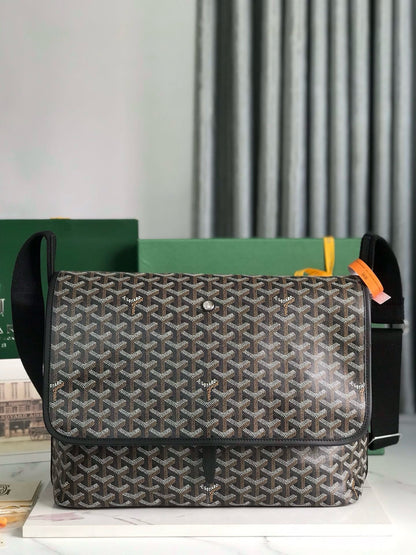 GOY Messenger Bag 35x26x7.5cm