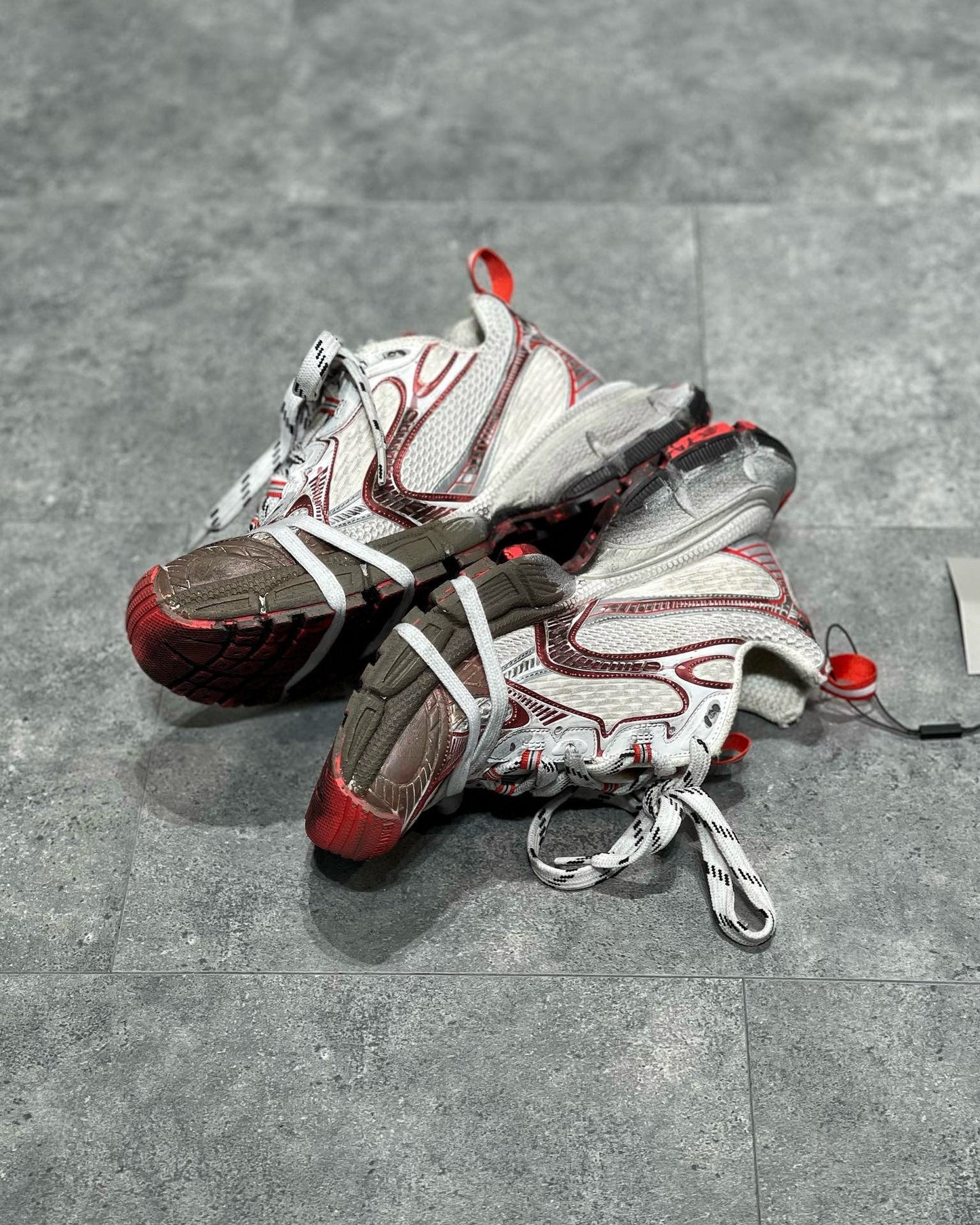 Sneakers & Shoes