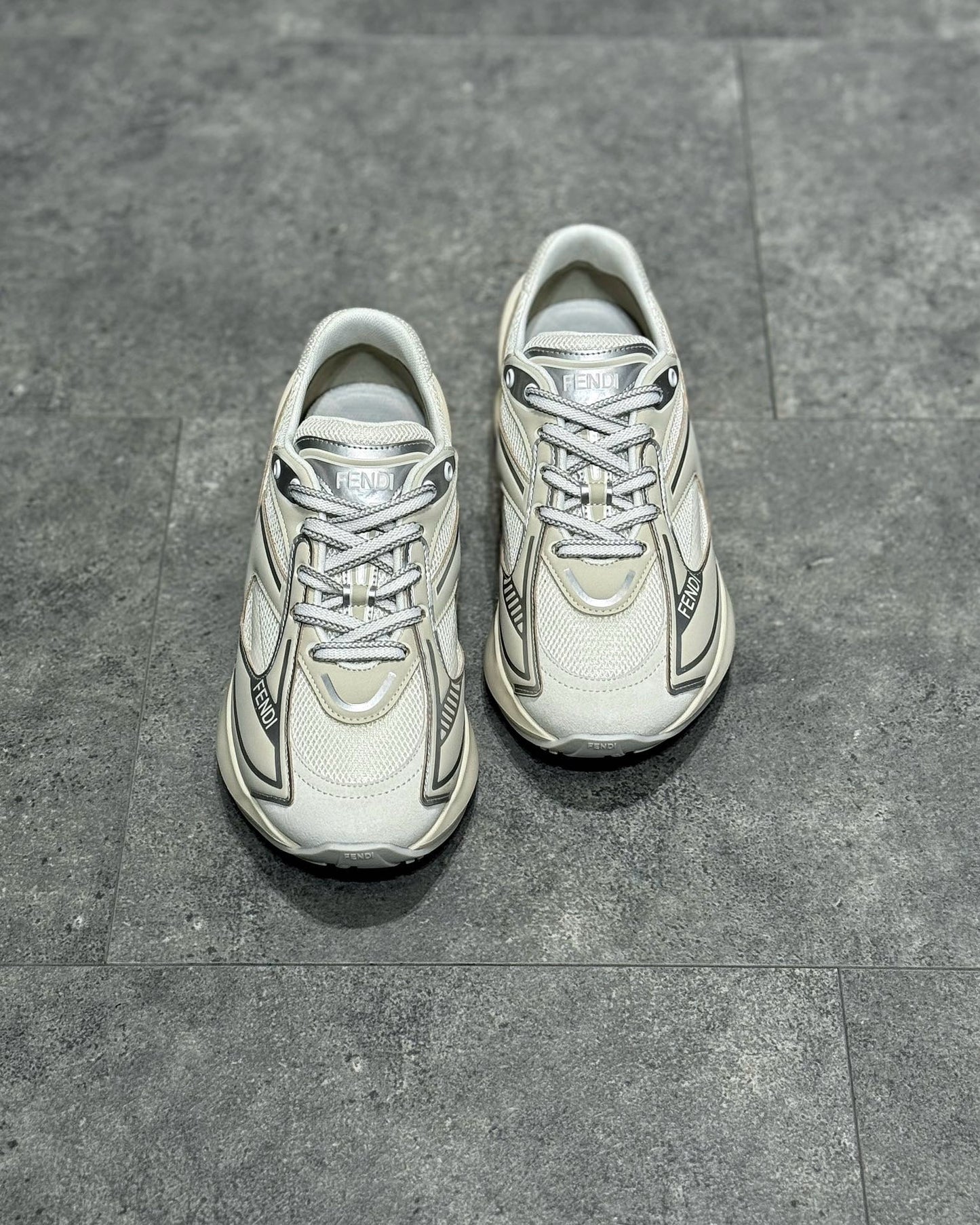 FEN Sneakers