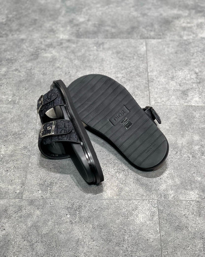 CD SANDALS
