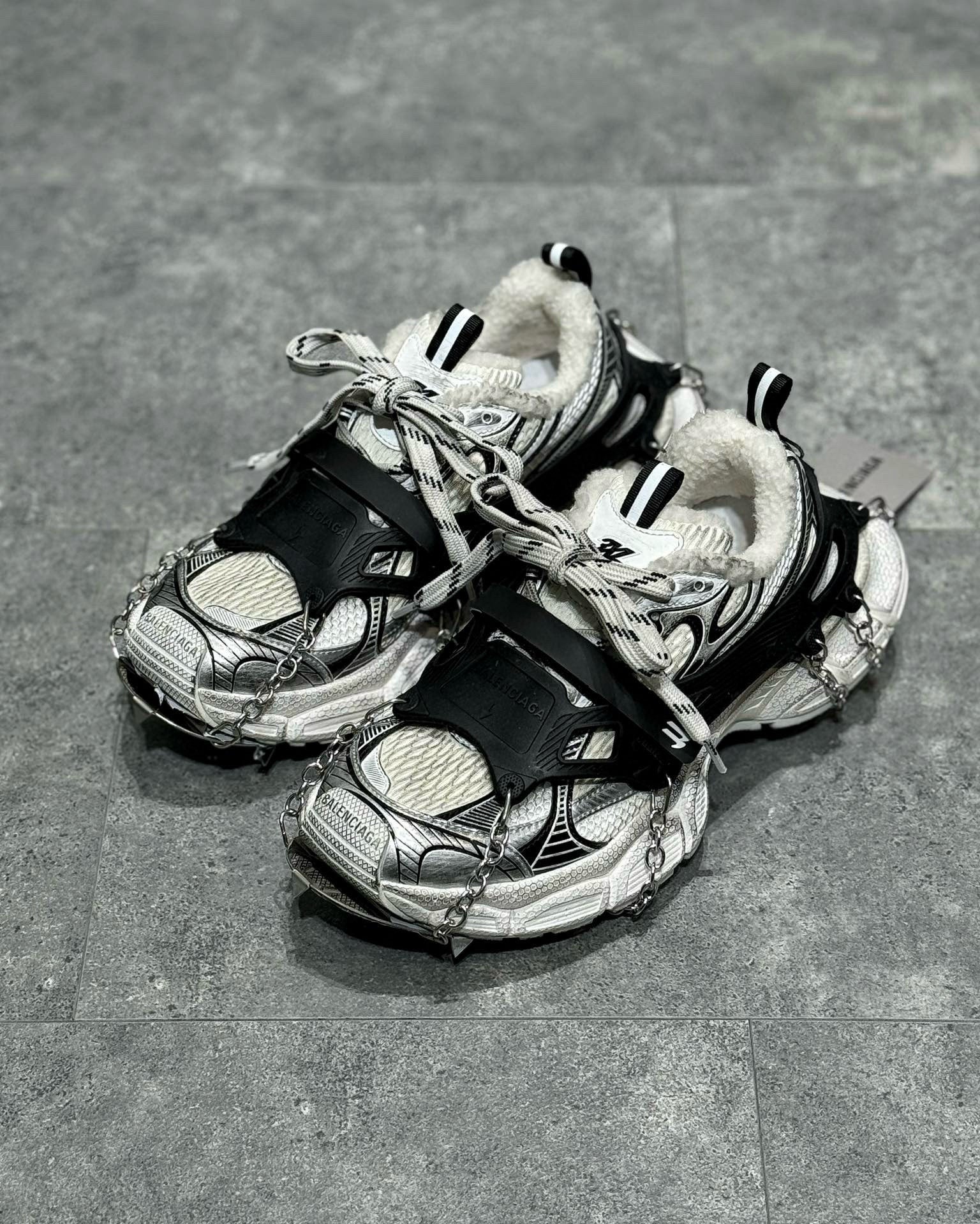 BLCG Sneakers