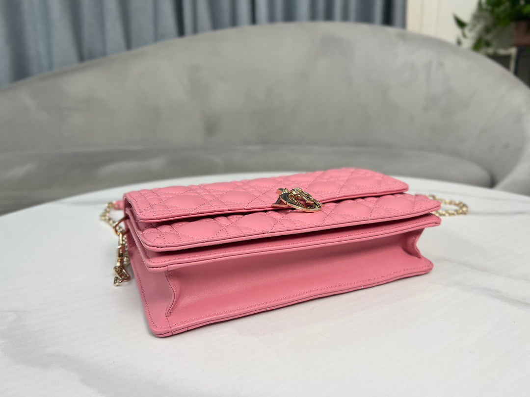DIO Miss DIO Handbag (24cm)