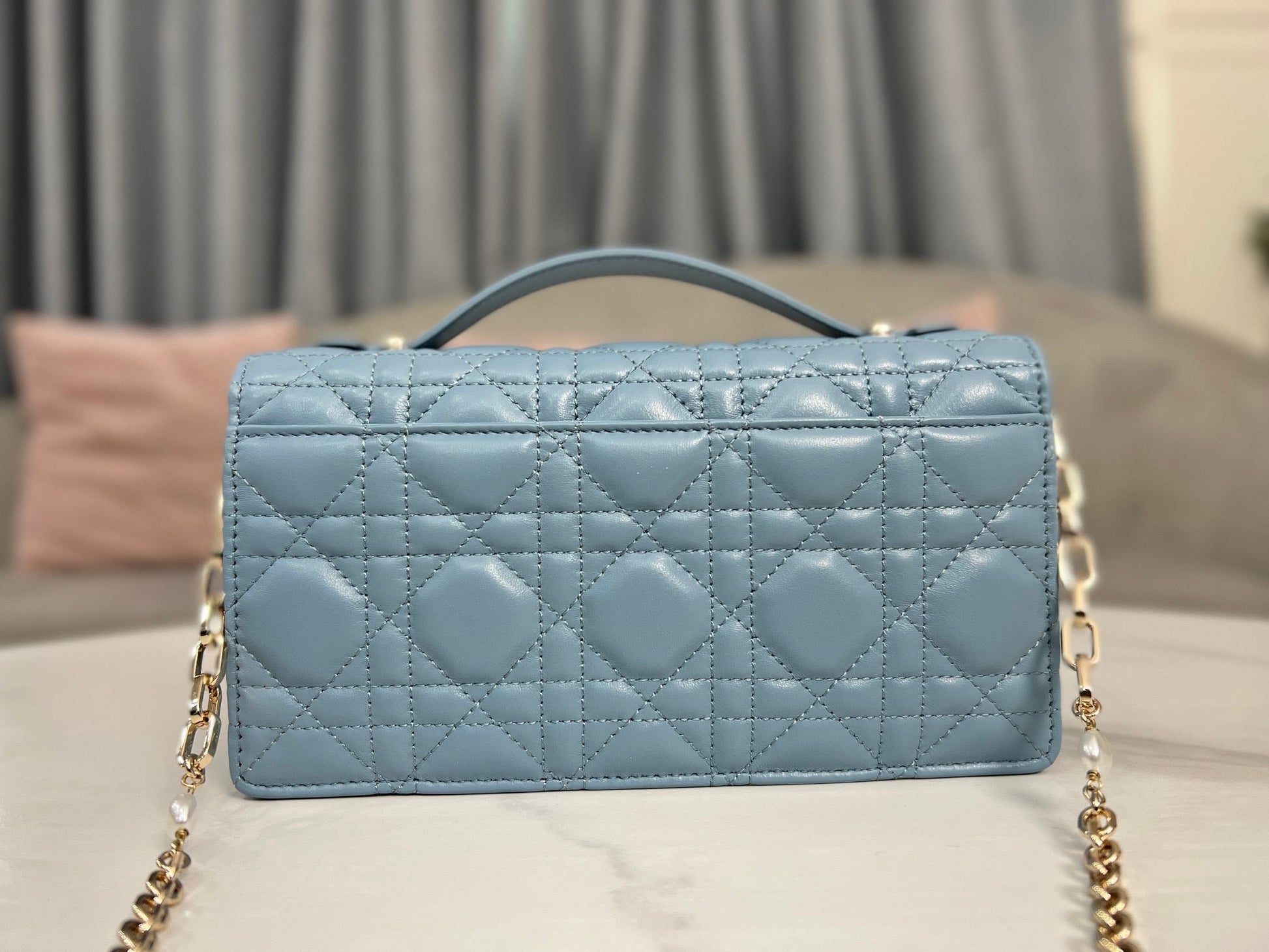 DIO Miss DIO Handbag (21cm)