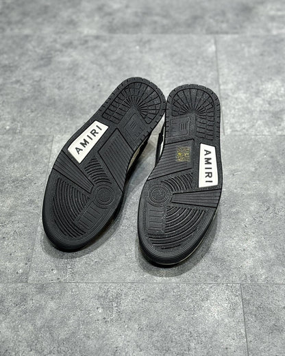 AMR Sneakers