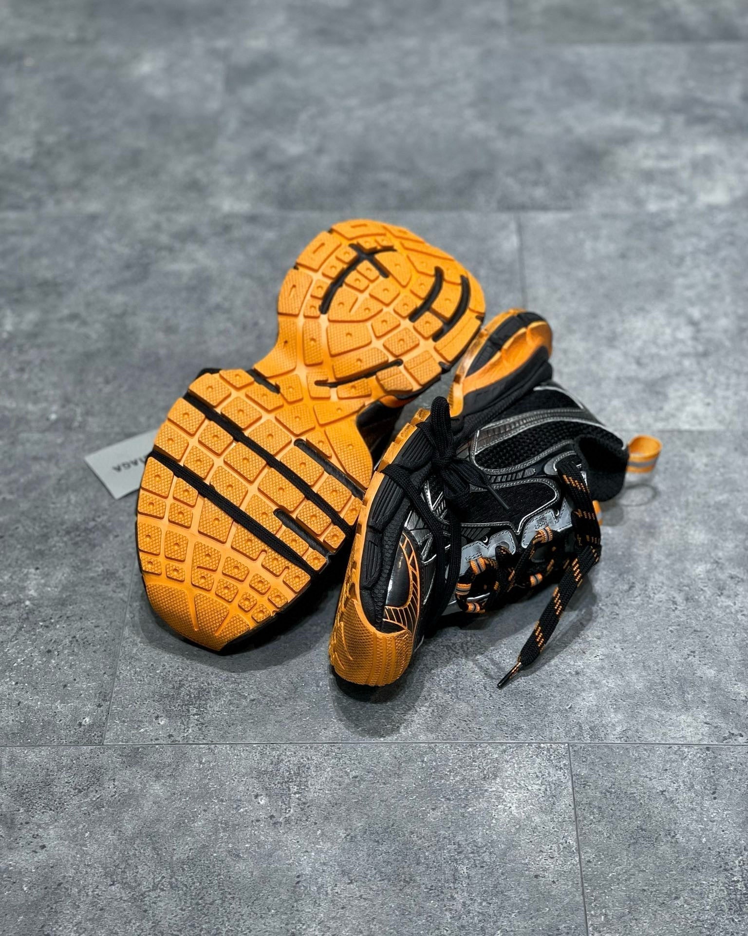 BLCG Sneaker