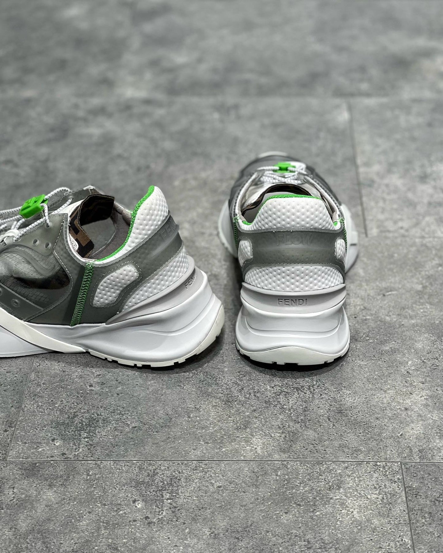 FEN Sneakers