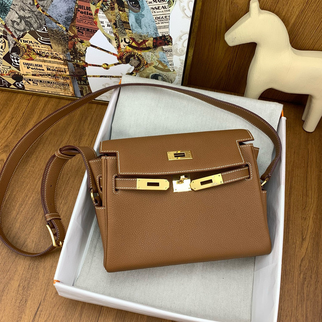 HERM KELLY MESSENGER 25