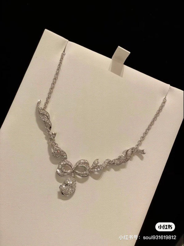 DIO Necklace
