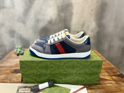 GUC Sneakers