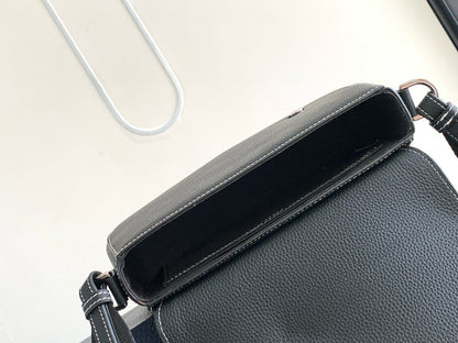 CD Saddle Bag