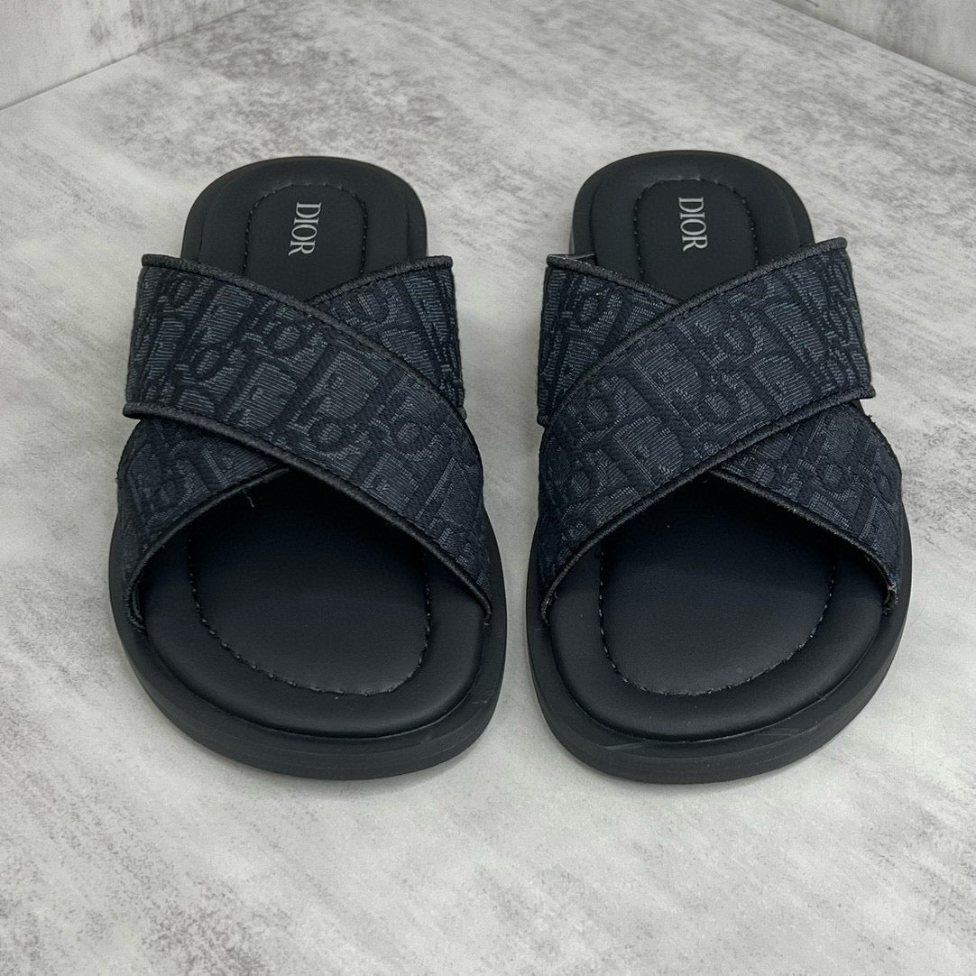 DIO Sandals