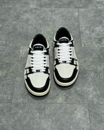 AMR Sneakers