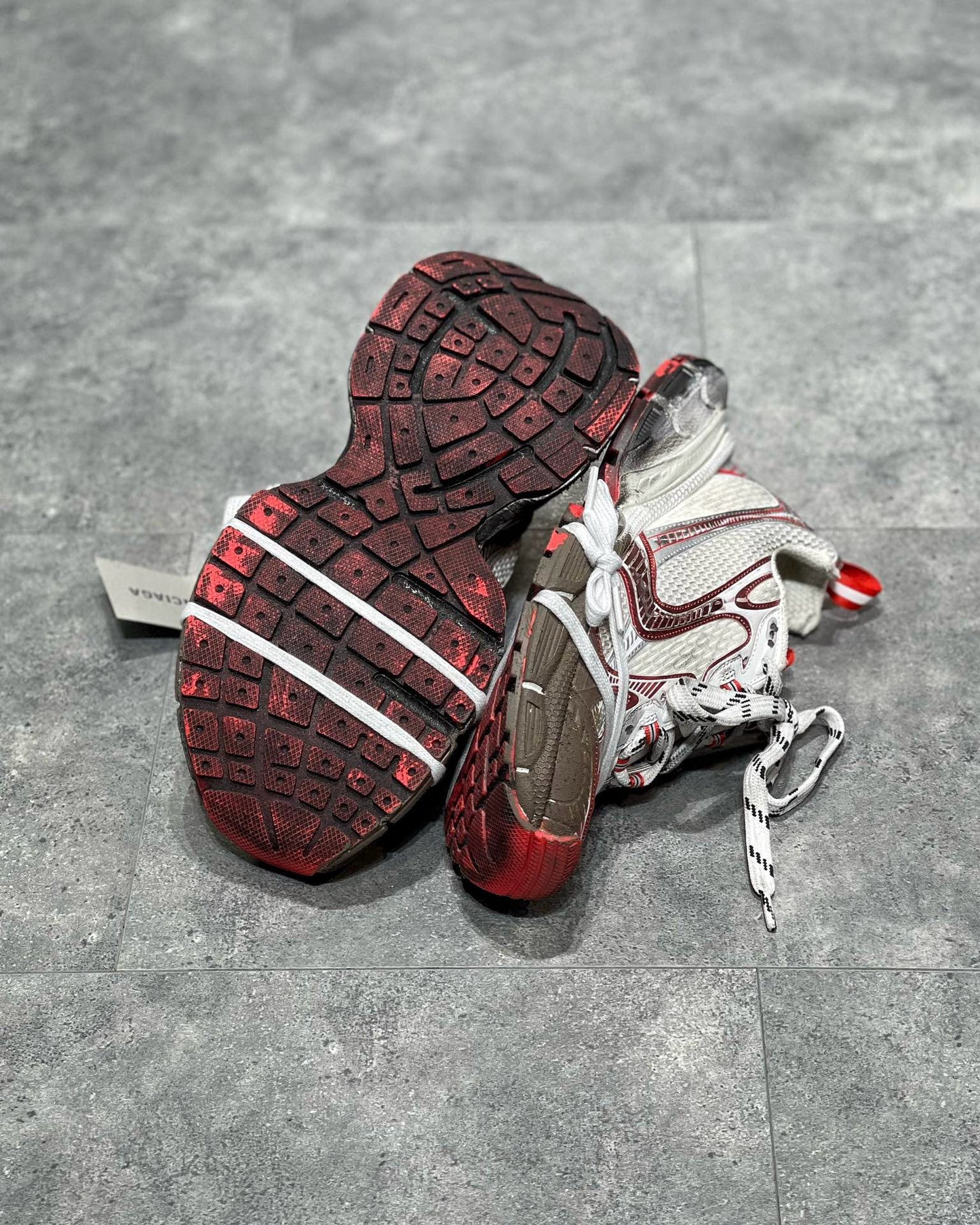 Sneakers & Shoes